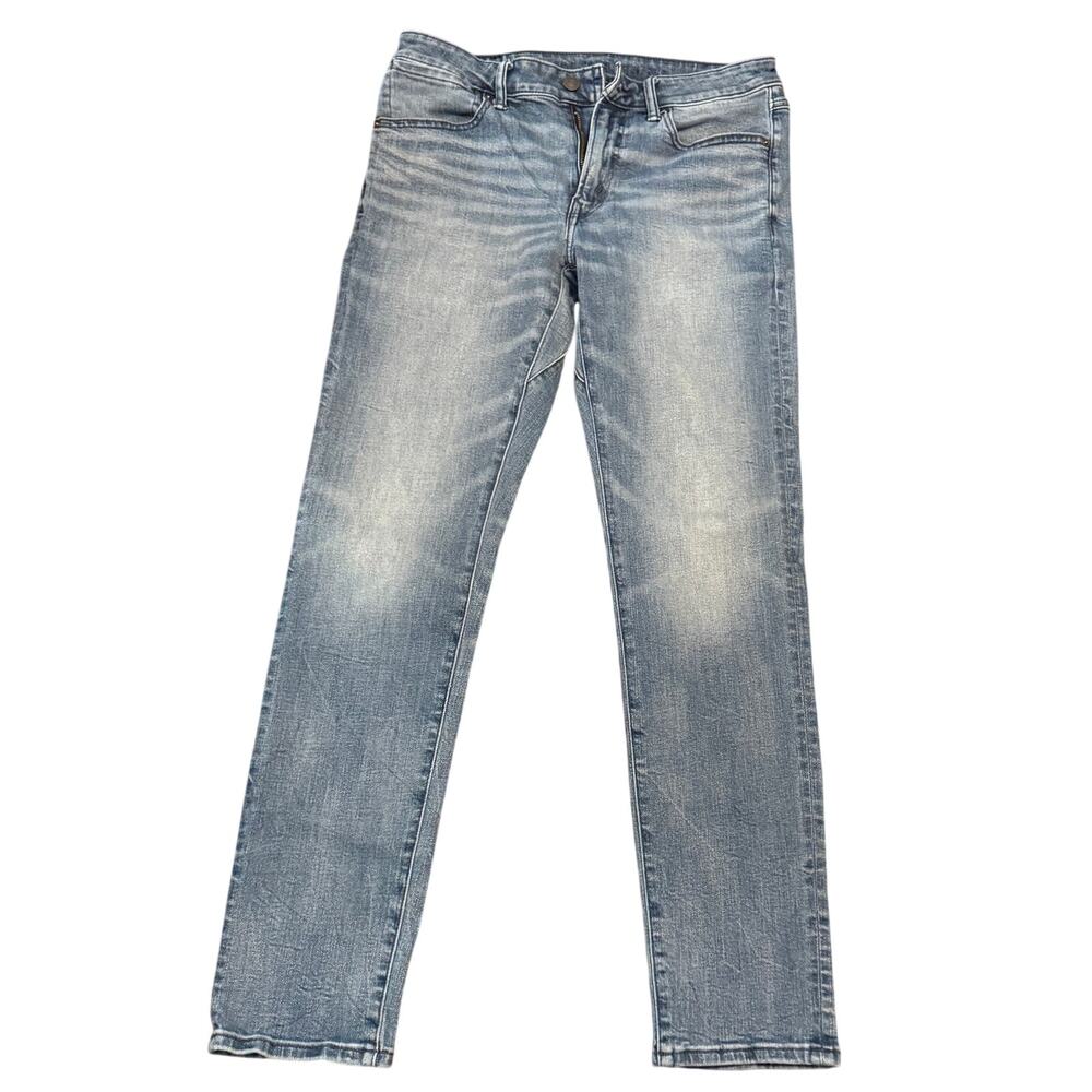 American Eagle AirFlex+ Original Straight Jeans Men 32x32 Medium Wash Distressed